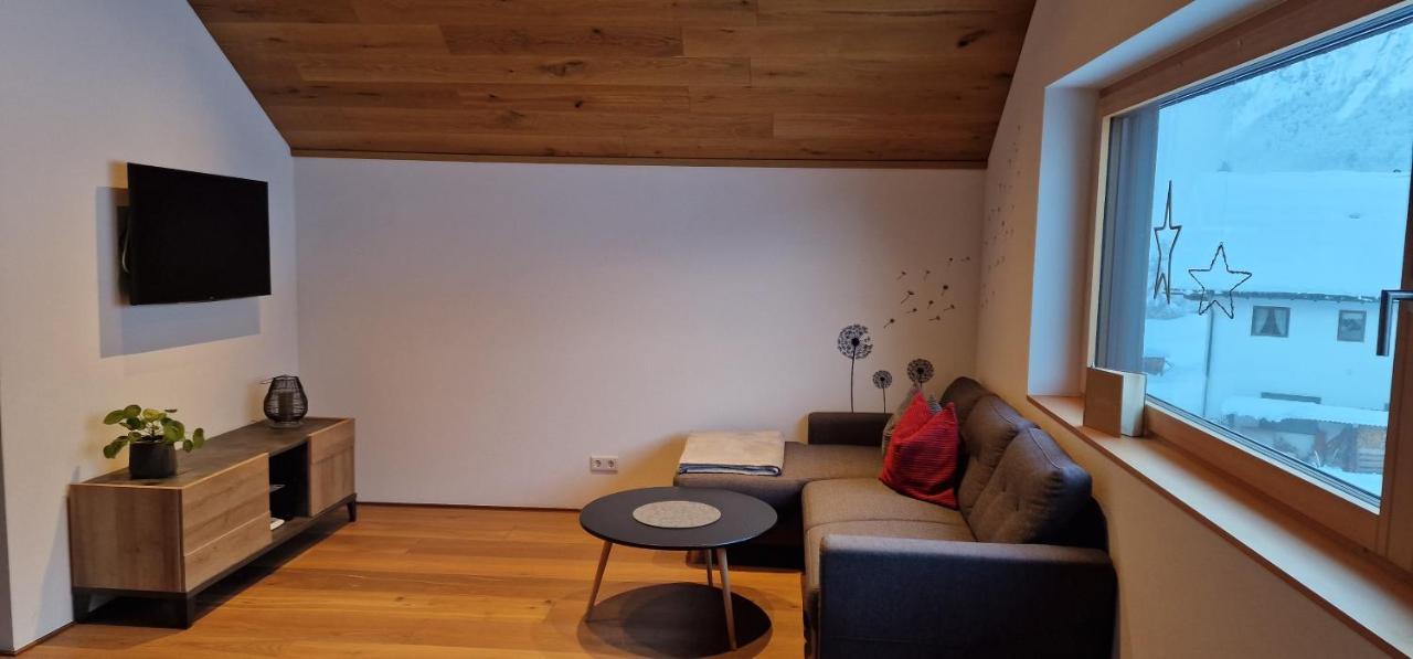 Haus Moosbrugger Appartement Mellau Buitenkant foto